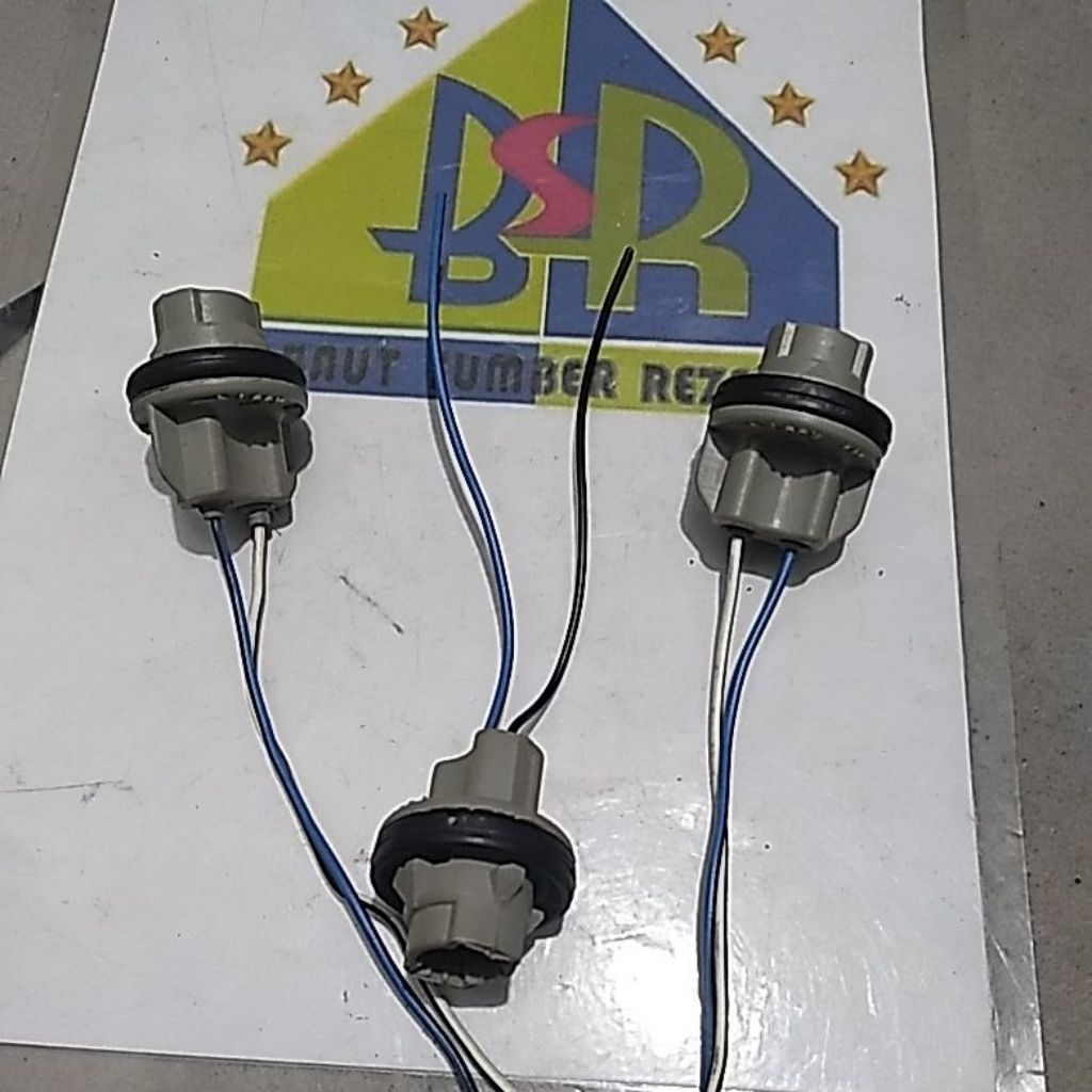 soket / rumah lampu bohlam T 10 tance ori ginal