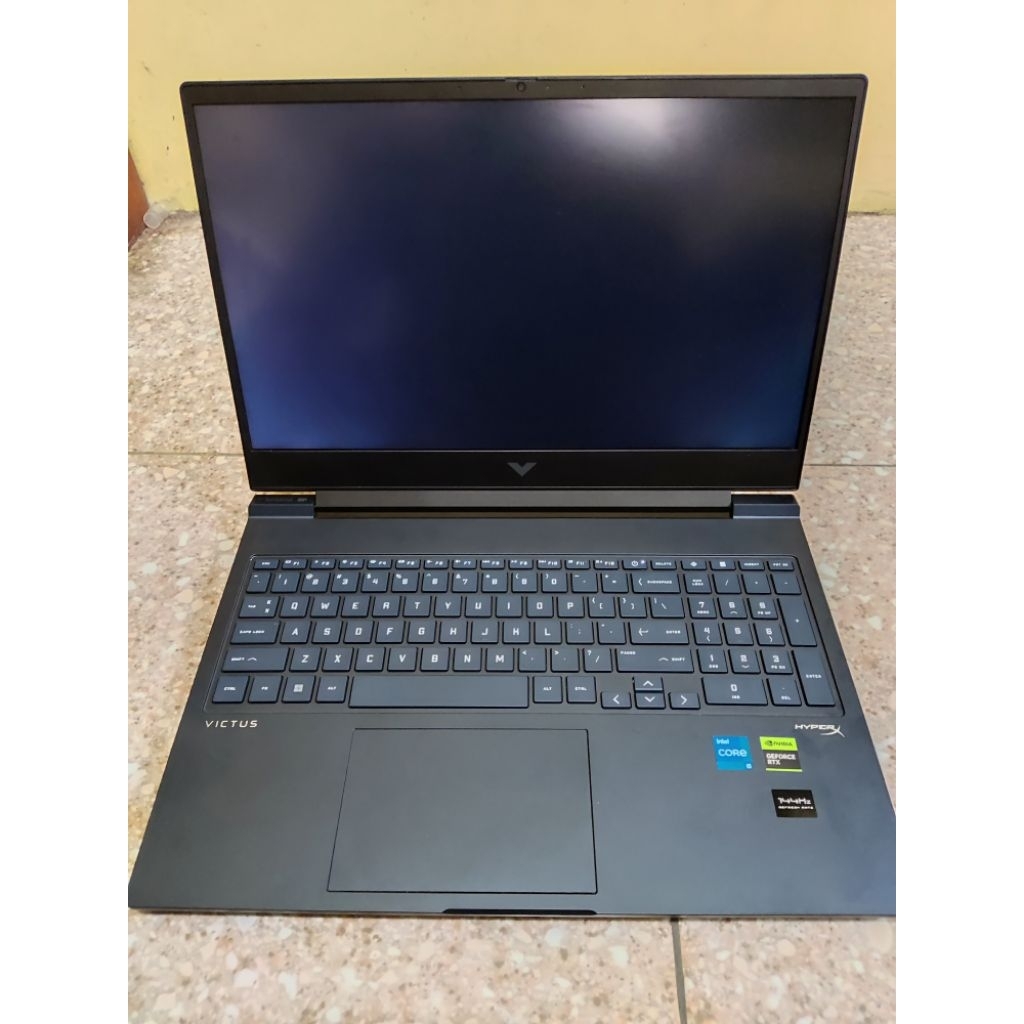 HP VICTUS 16-1207TX