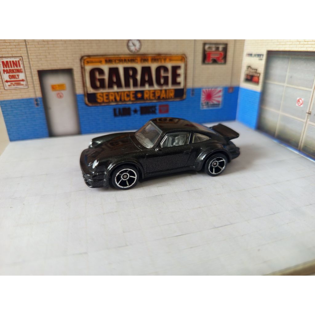 HOTWHEELS PORCHE 934 TURBO RSR