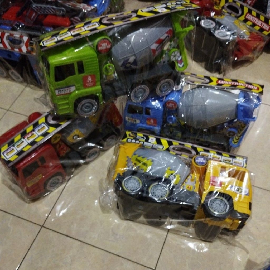 oketoys mainan mobil truk konstruksi construction KGP mobil truk molen truk derek mobil truk shovel 