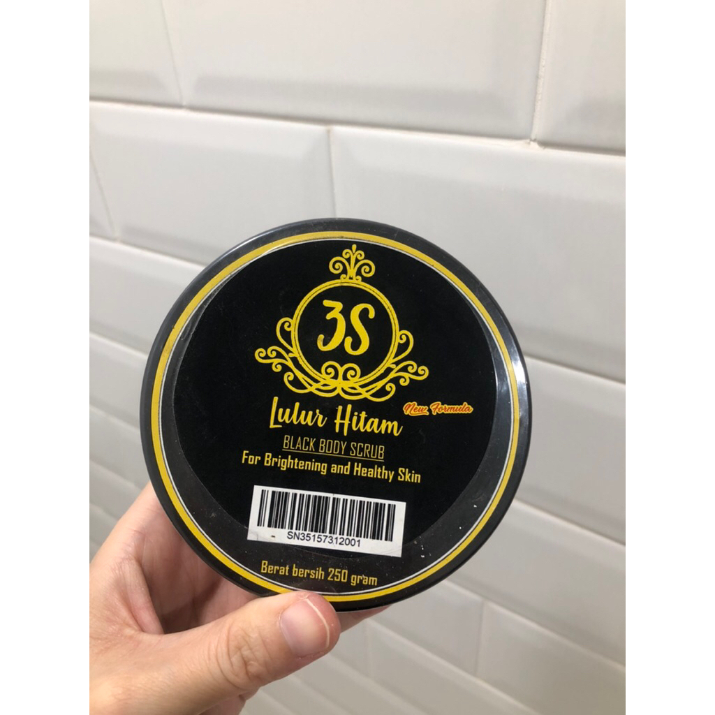 SALE CUCI GUDANG.. LULUR Hitam 3S / Body Scrub Black 3S