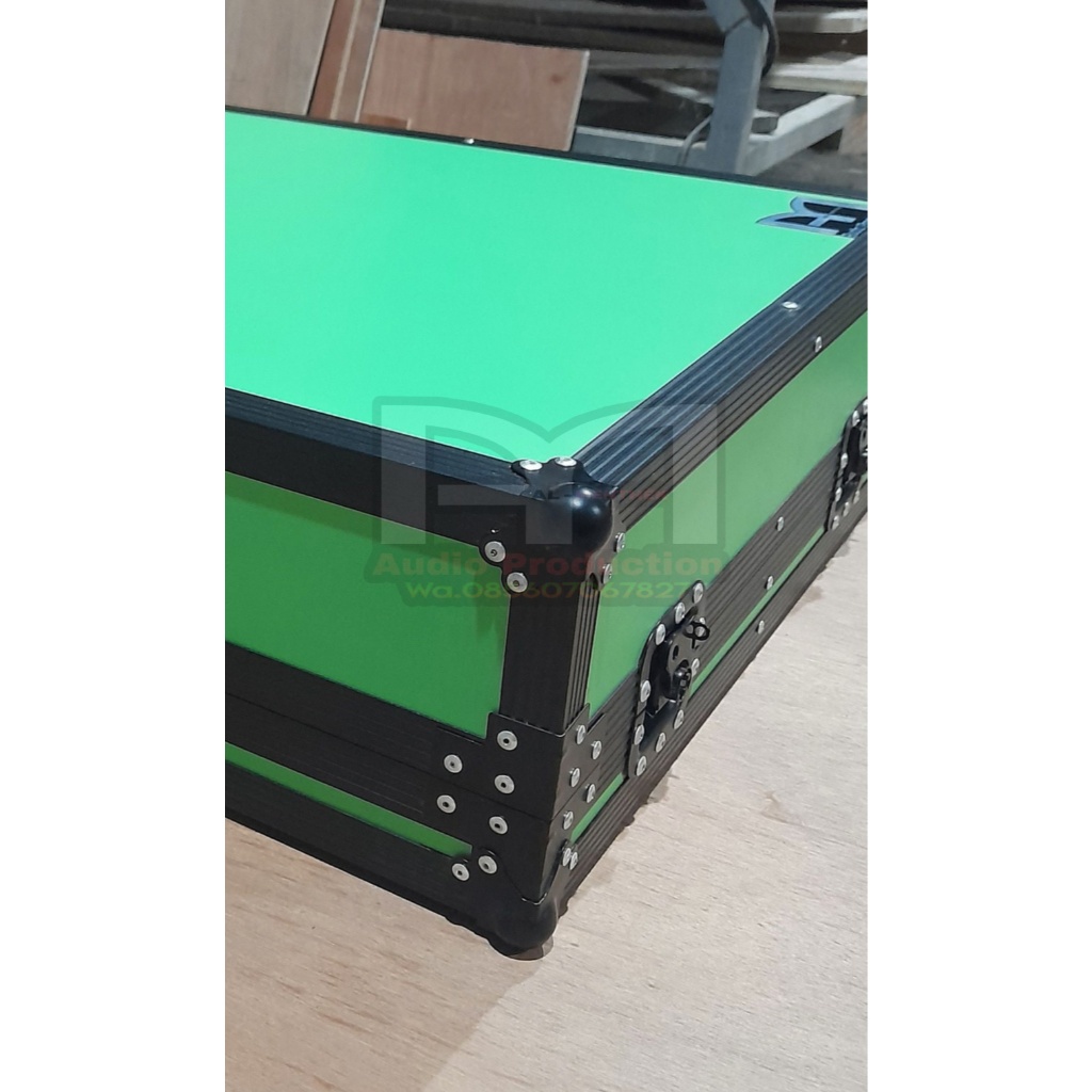 lis L alumunium hardcase warna hitam