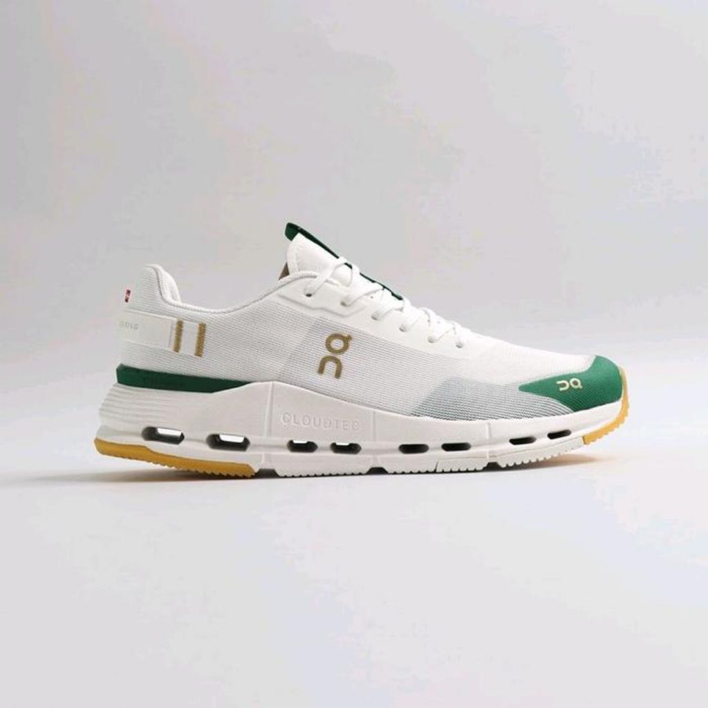 Sepatu On Running Cloudnova Form 2 X Revolve & Fwrd White/Abudant Green - White/Abudant Green, 40
