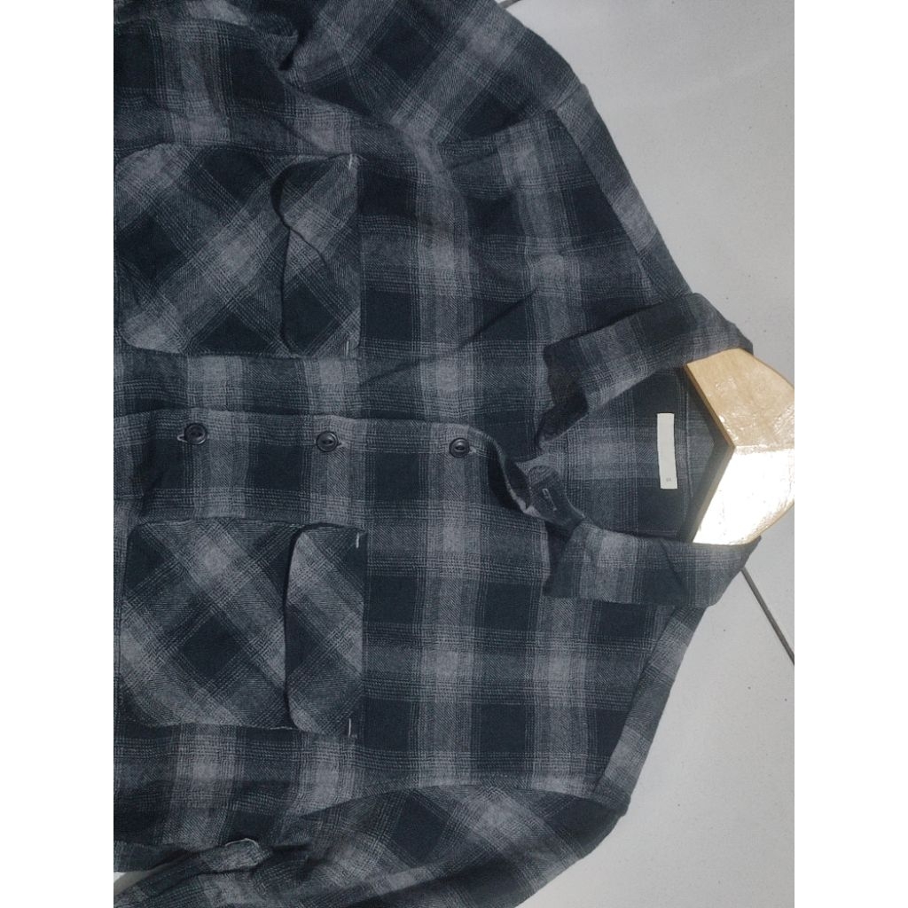kemeja flanel veterano Gu uniqlo