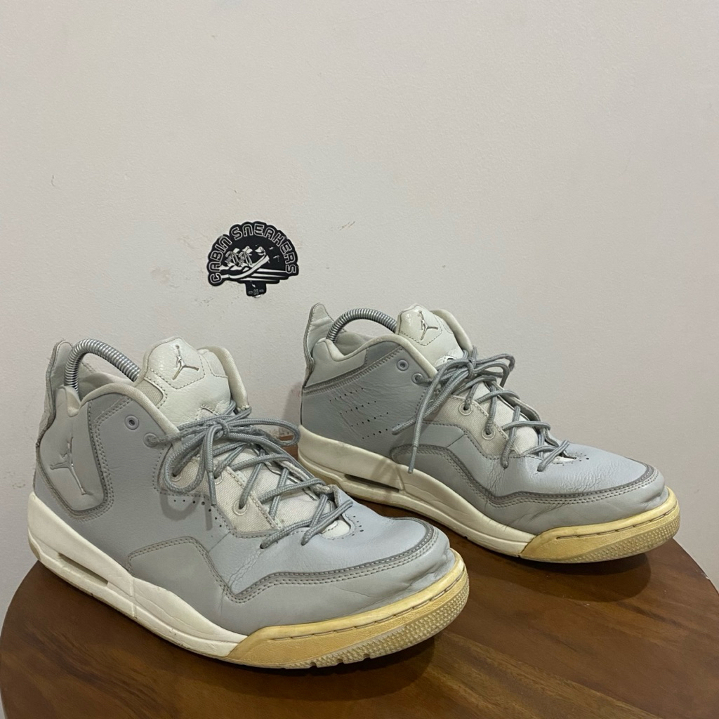 Jordan Courtside 23 Grey Fog
