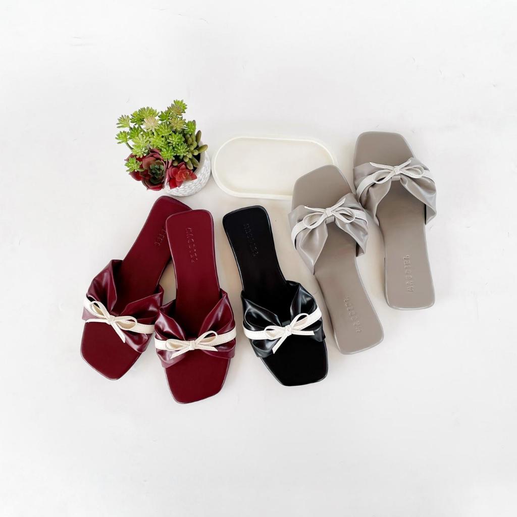 Yoppy Greta Sandal Teplek Sandal Wanita Kekinian