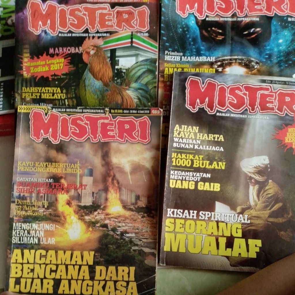 MAJALAH MISTERI