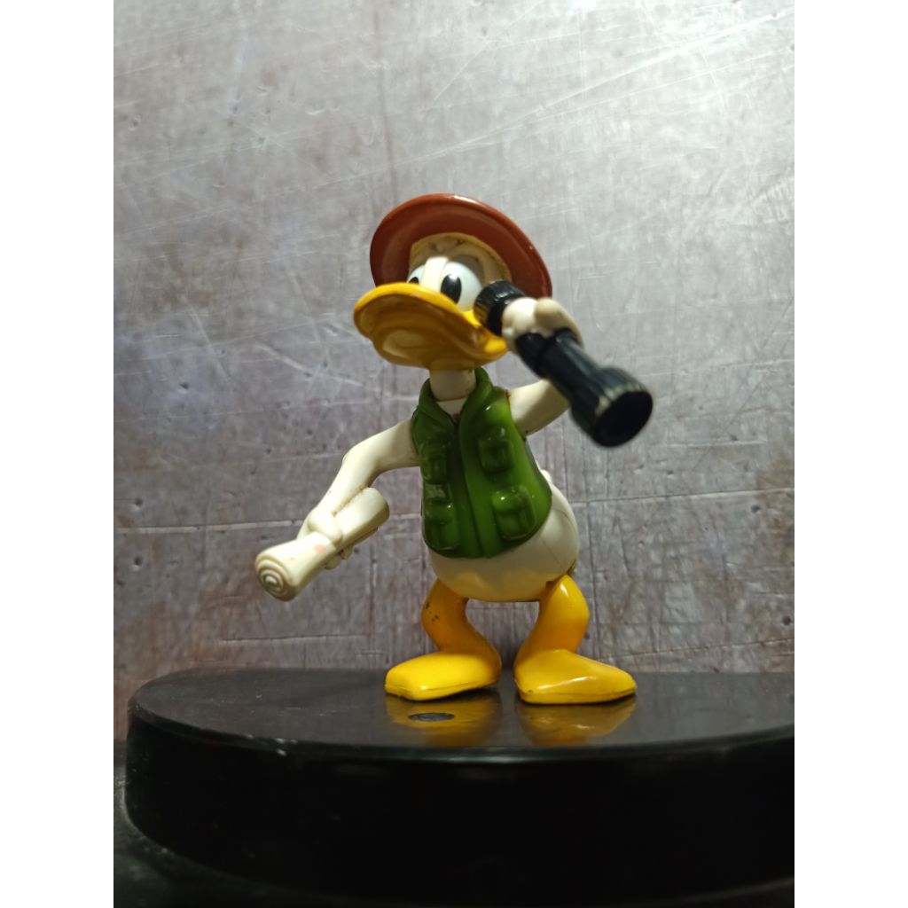 Figure Disney Character Donald Duck Wearing Quest Outfit