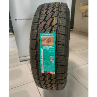 BAN MOBIL BRIDGESTONE DUELLER AT002 235/70 R15 TUBELESS
