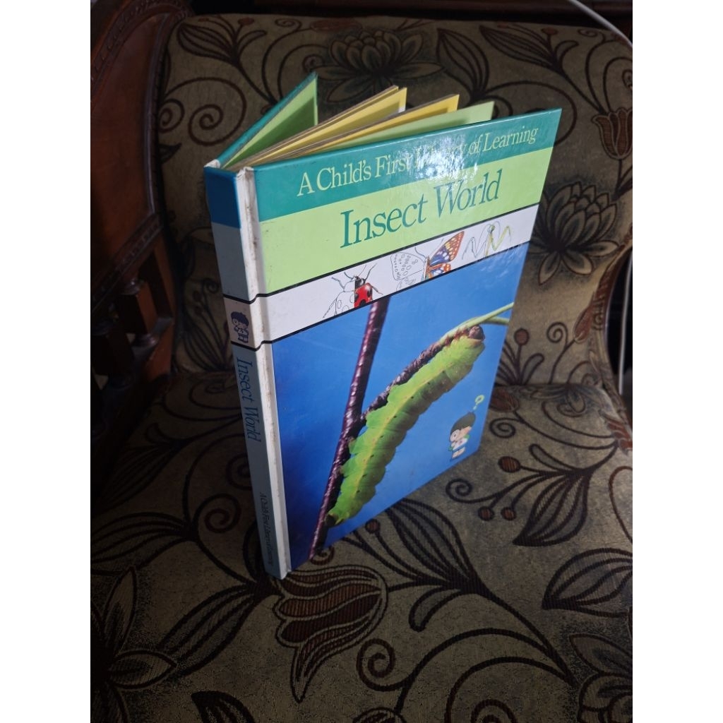 A Child's First Library of Learning : Insect