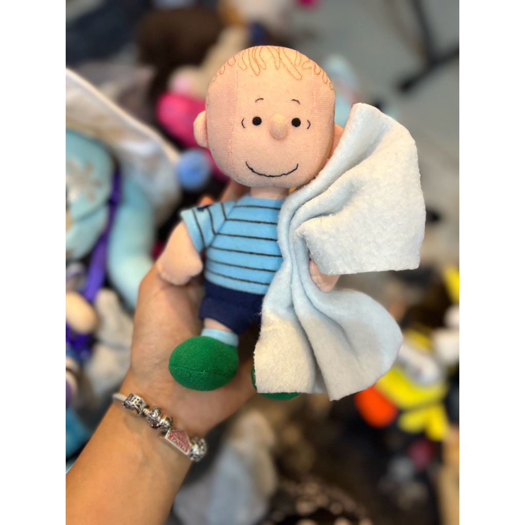 Charlie Brown Snoopy Boneka