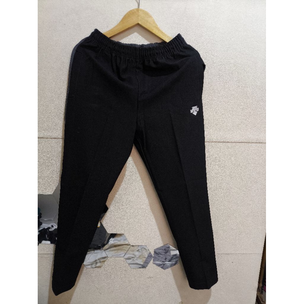 Training Pants Descente Size 30-34 Original