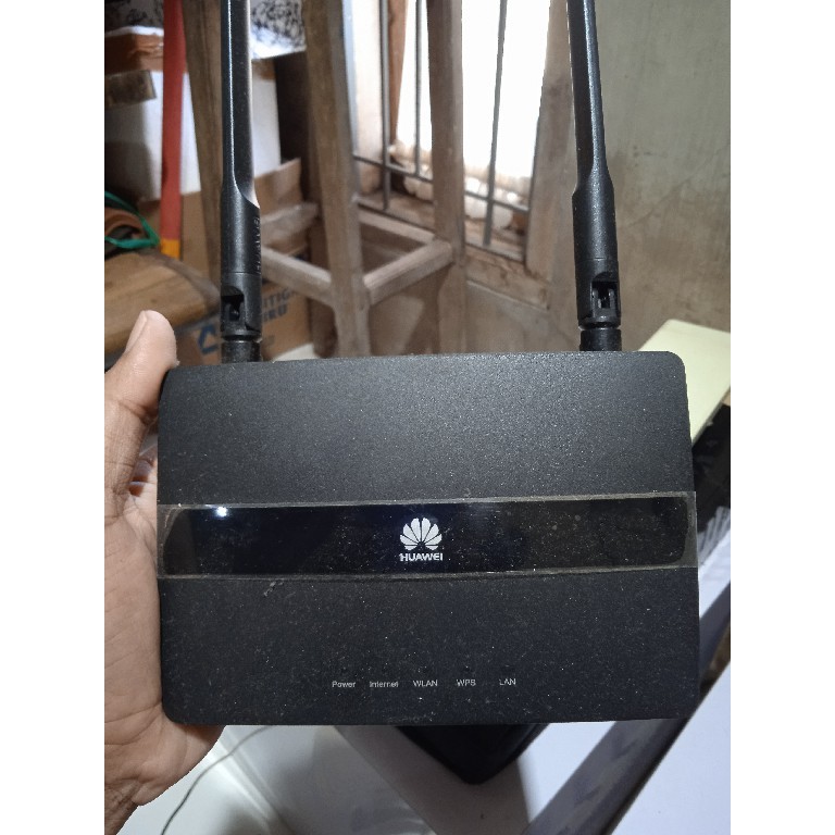 Router Bekas Huawei Ws330 lengkap adaptor
