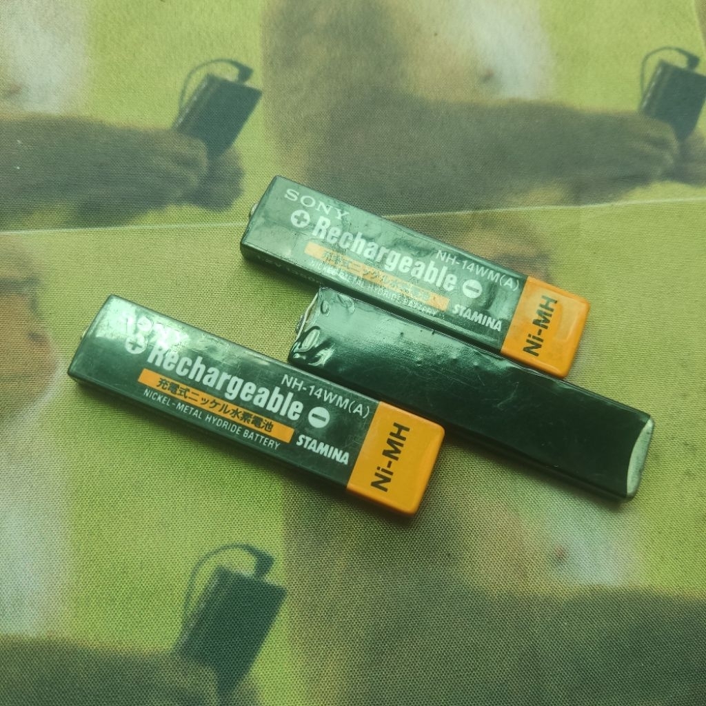 bahan gambling untest sony gumstick batre baterai battery 2nd bekas second seken preloved