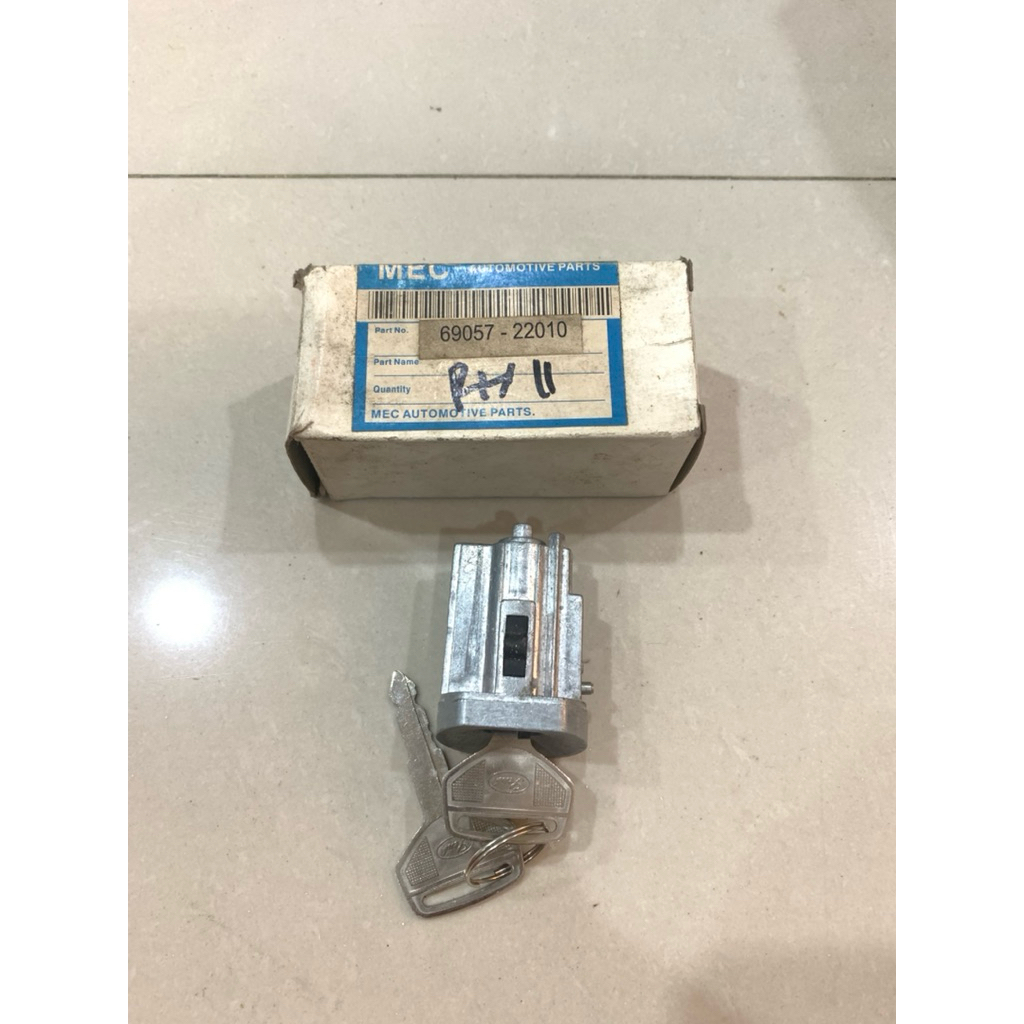 Kunci Kontak Only Toyota Hiace Lama