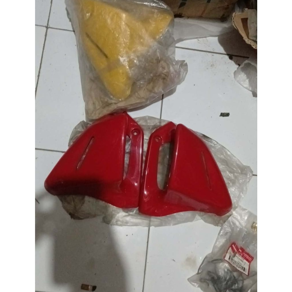 Kupingan tangki honda tiger lawas tiger lama tiger 2000 original baru AHM