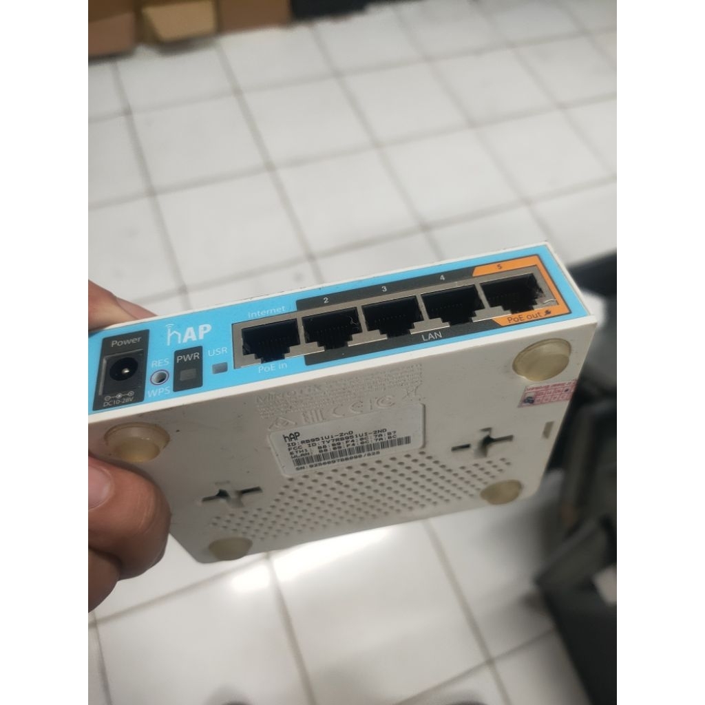 Router Mikrotik