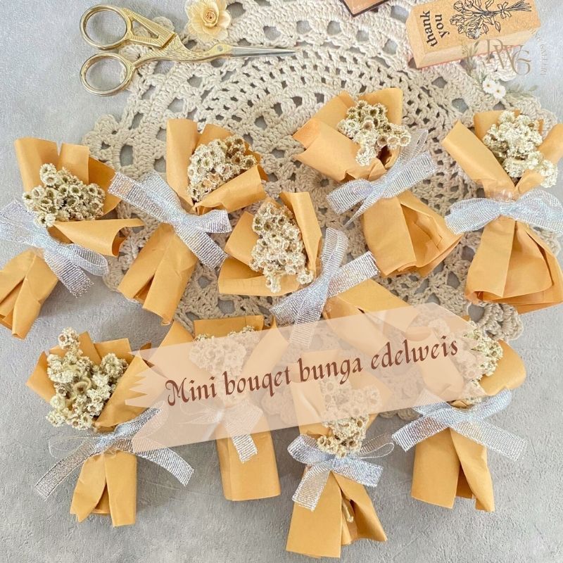 Buket Edelweis Mini / Kertas Kraft / Bunga Kering / Buket Bunga / Buket Hiasan Hampers / Buket tamba