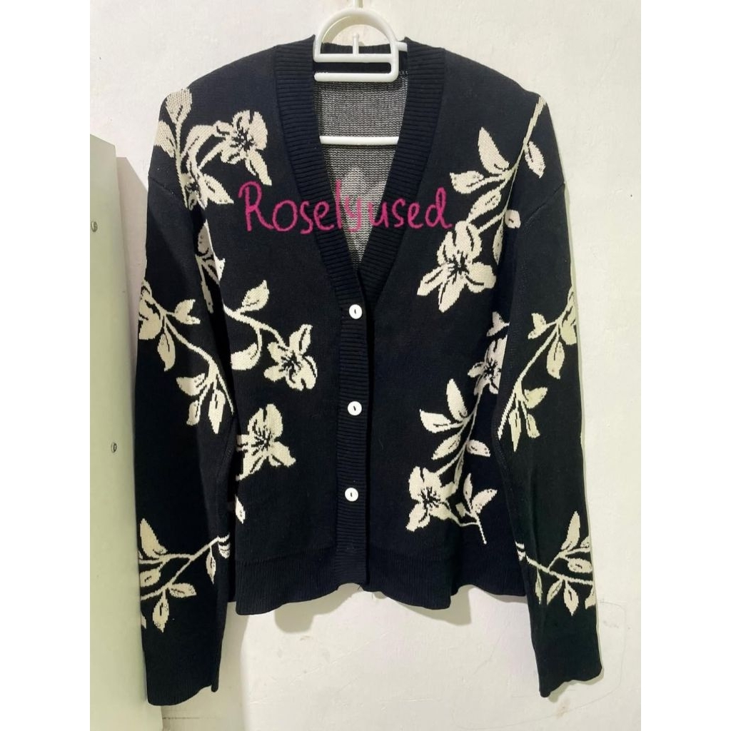 Preloved claude savannah outer