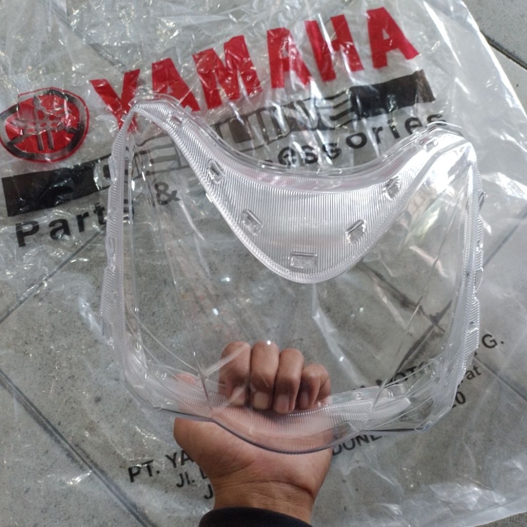 MIKA KACA LAMPU DEPAN YAMAHA MIO S ORIGINAL STENLY