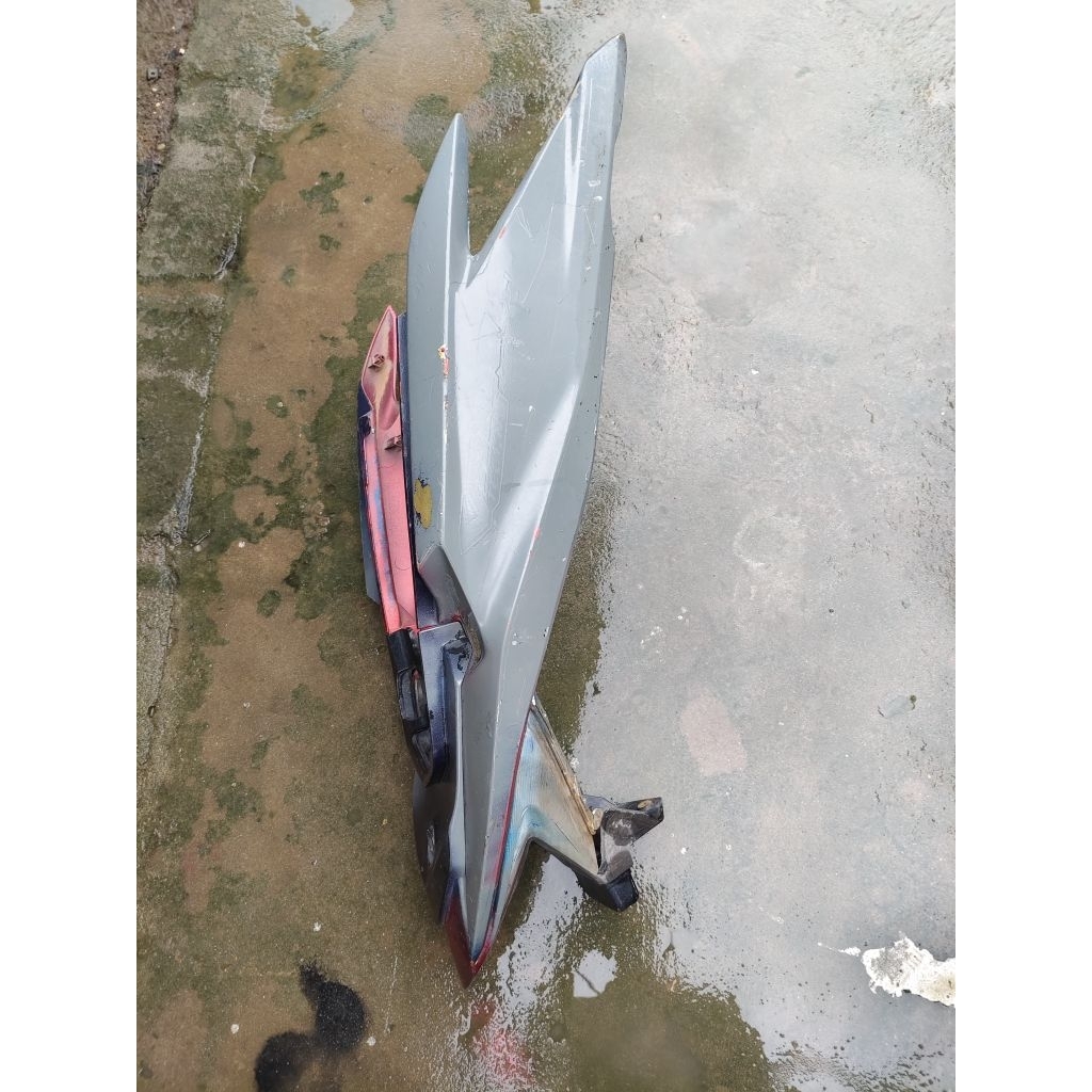 BODI BELAKANG VARIO 125 BOHLAM ORIGINAL SET LAMPU STOP