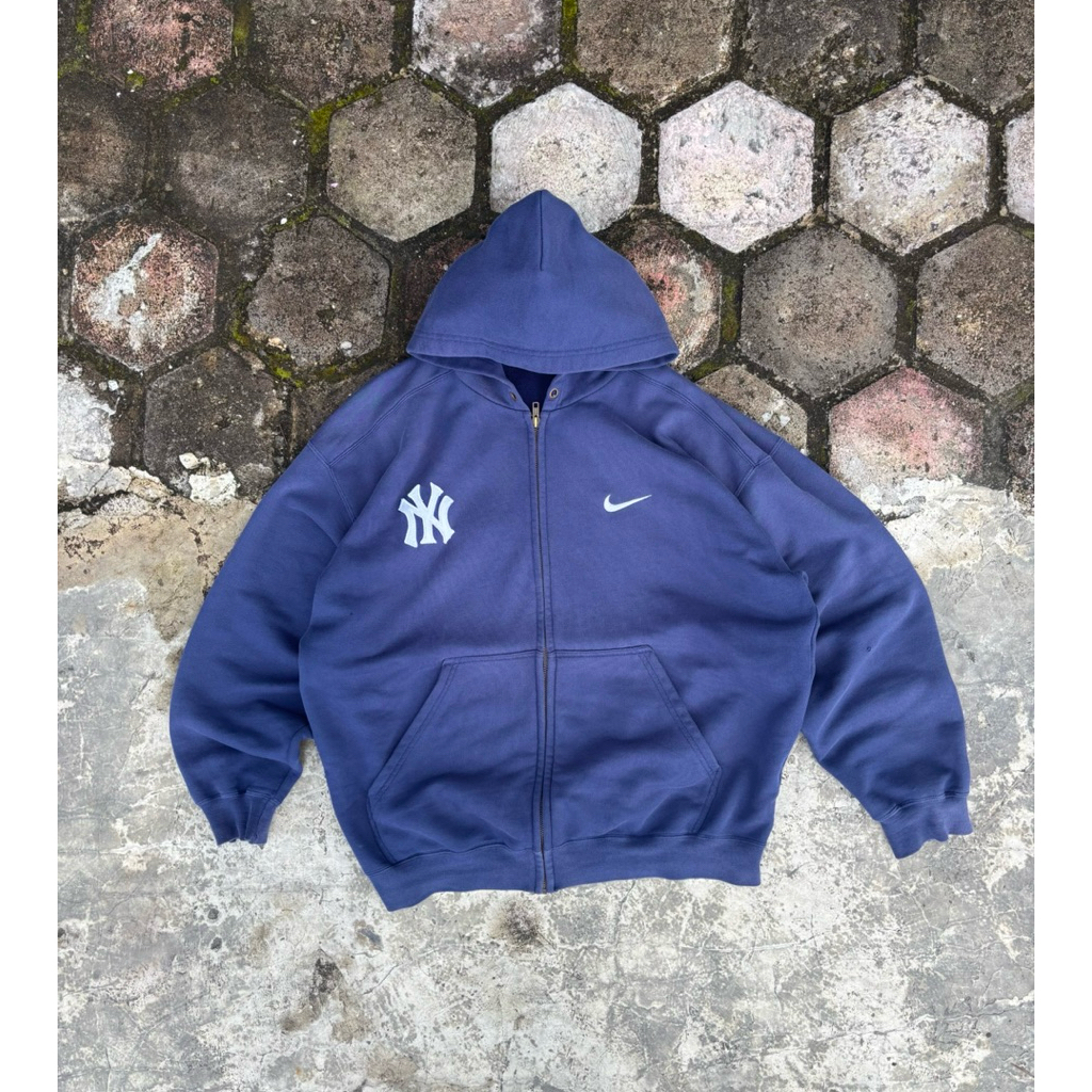 VINTAGE 00’s CENTANG