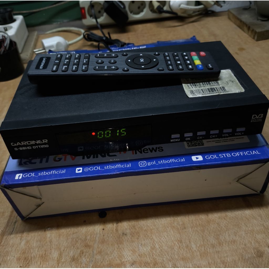 Receiver k vision Gardiner G-88HD OTTIMO  bisa CBAND & KUBAND Kondisi bekas pakai