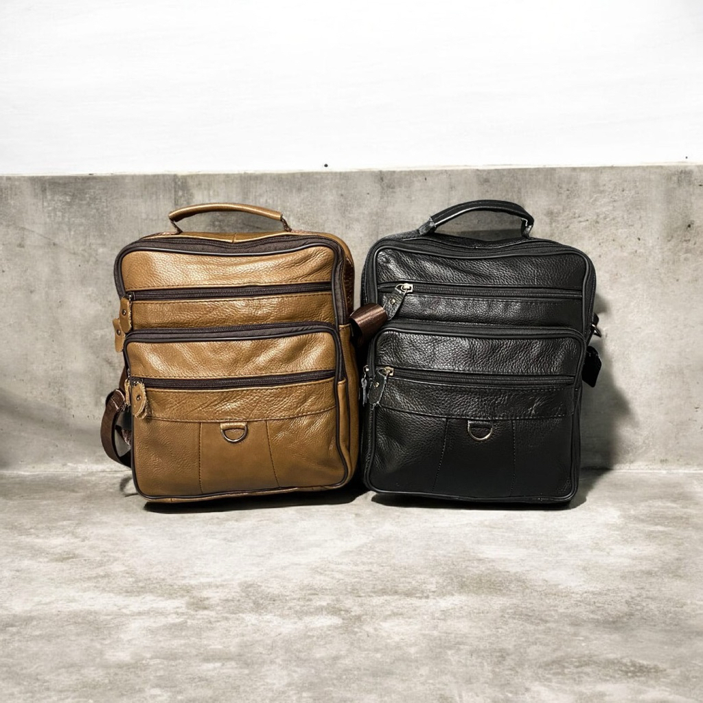 Tas selempang ukuran jumbo// bahan asli kulit// ukuran 30x25 cm// tas Import kekinian multifungsi// 