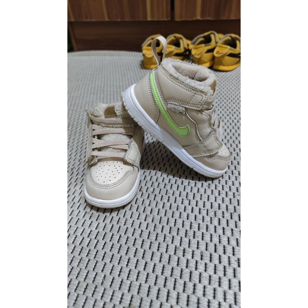 NIKE AIR JORDAN KIDS PRELOVED