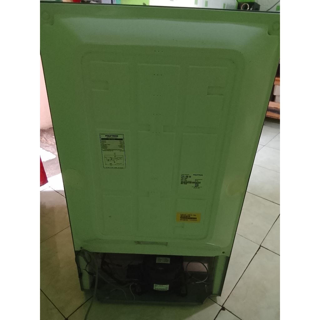 Kulkas polytron 1 pintu second
