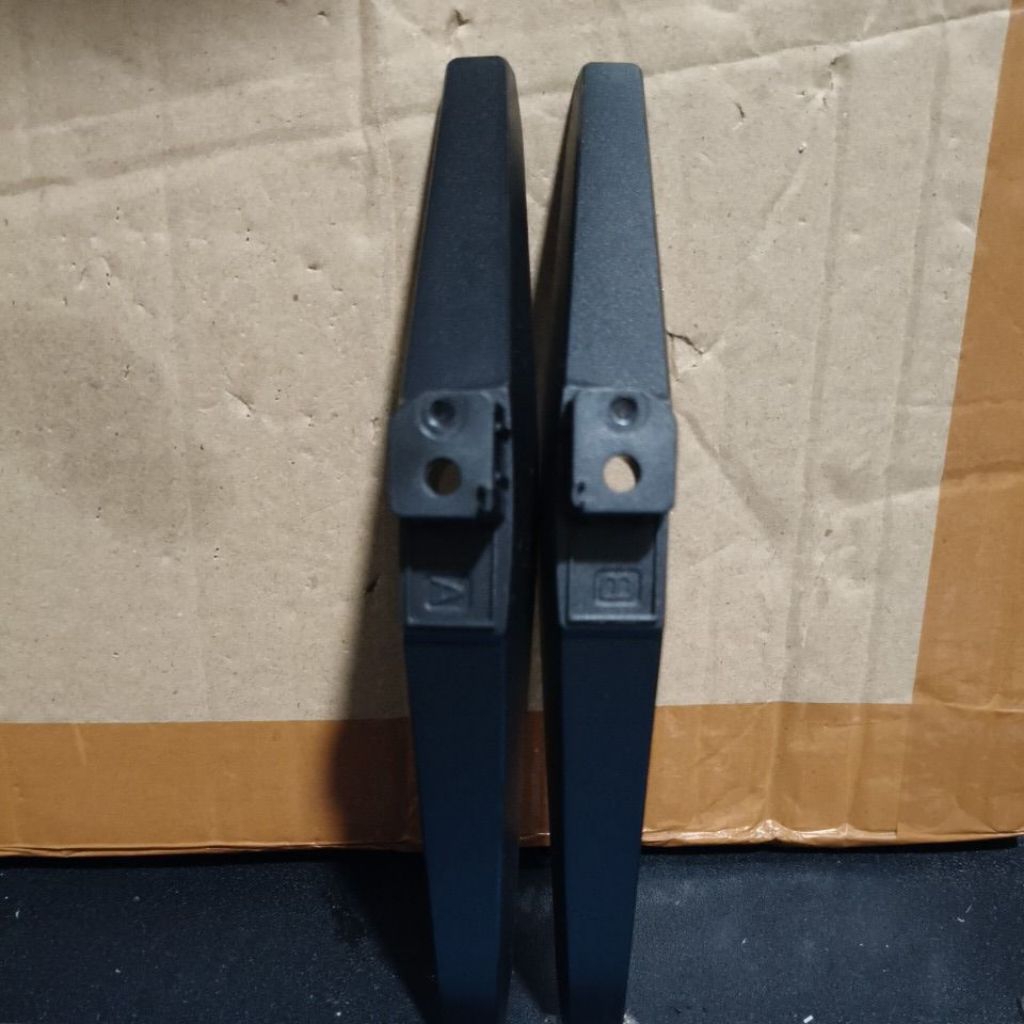 stand kaki TV LG 43LM5500