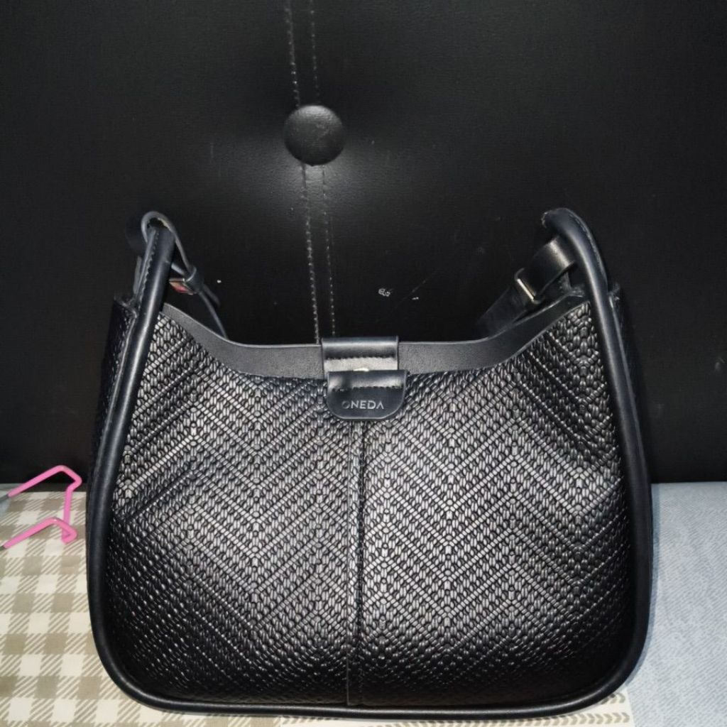 preloved tas oneda wanita