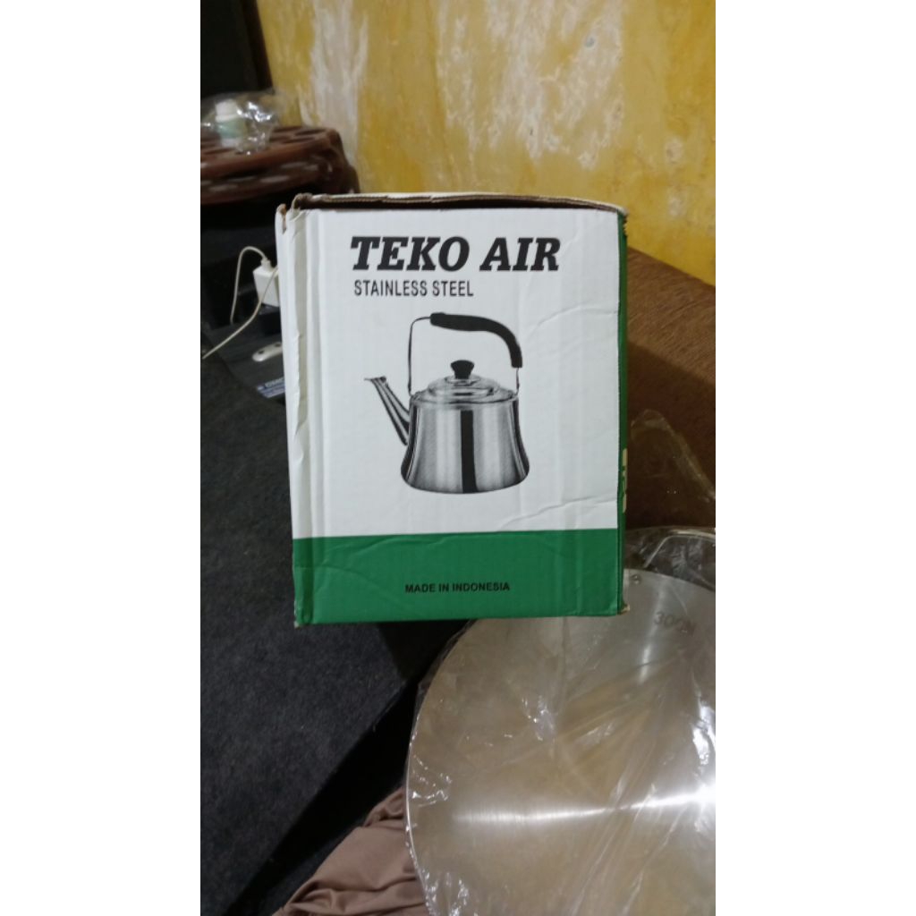teko air>ketel bunyi lima liter