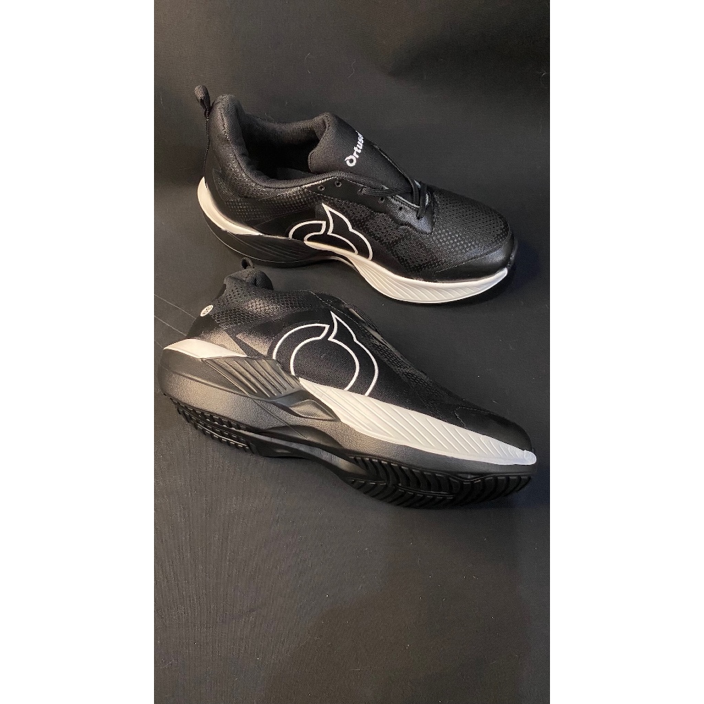 SEPATU LARI ORTUSEIGT HITAM PUTIH RUNNING HYPERGLIDE 2.0 ORTUSEIGHT RUNNING HITAM OLAHRAGA PRIA DEWA