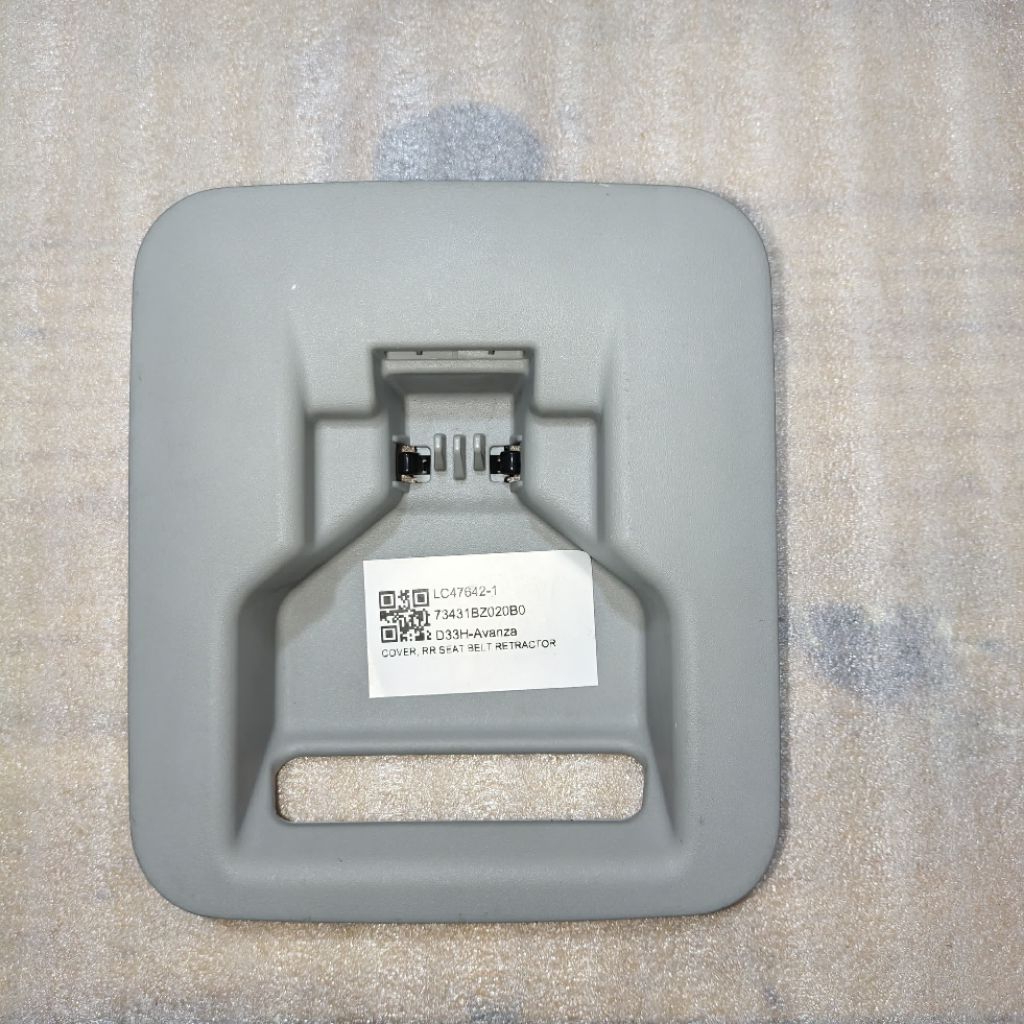 Cover Seat Belt Toyota Avanza / Veloz 2022 Up