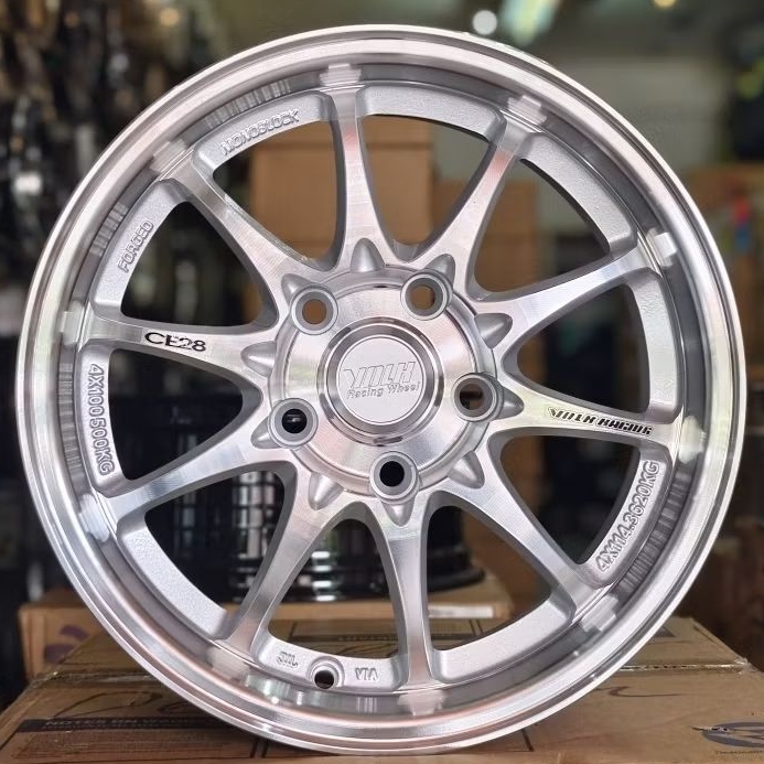 Velg CE28 Silver Machine Lip Ring 15 – PCD 5x114,3 cocok untuk APV, L300 & Van Jepang