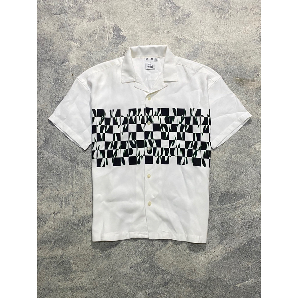 xgirl collar shirt