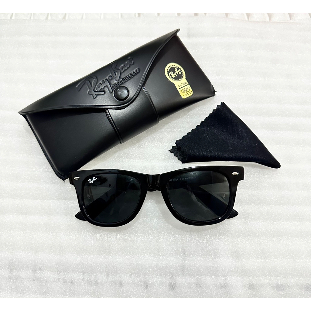 NEW KACAMATA BL KACAMATA HITAM WAYFARER LENSA BAHAN PLASTIK SIZE 58 FREE BOX DAN LAP