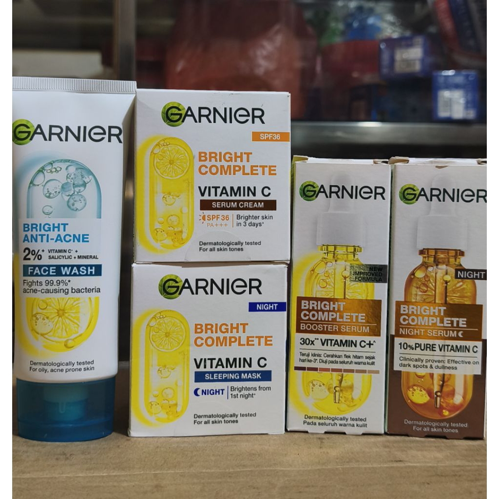 Garnier Bright Complete Anti acne Fw+Serum+Cream Day+Night+Sunscreen (1 set)