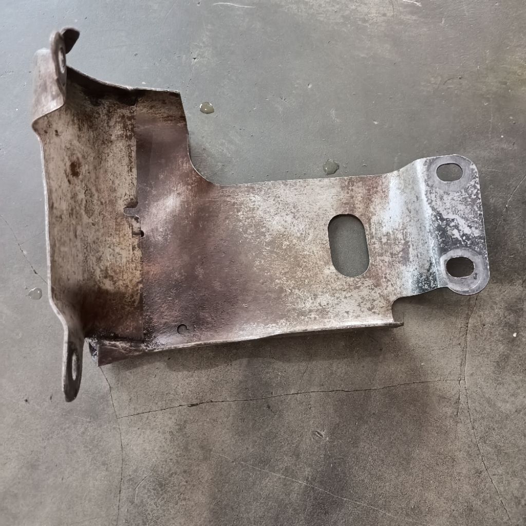 Plat cover pengaman tutup dibamo stater Yamaha Vega r new vega r lama old original lepasan motor