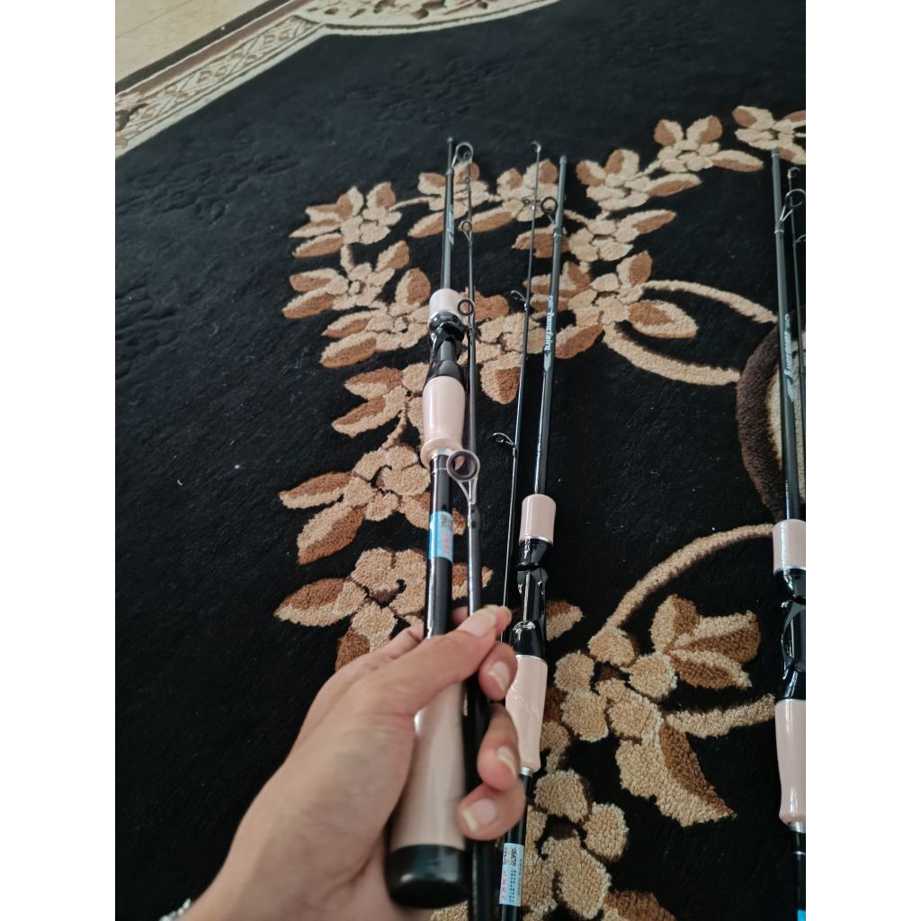 Joran Murah Carbon Hollow 2 Section 180cm