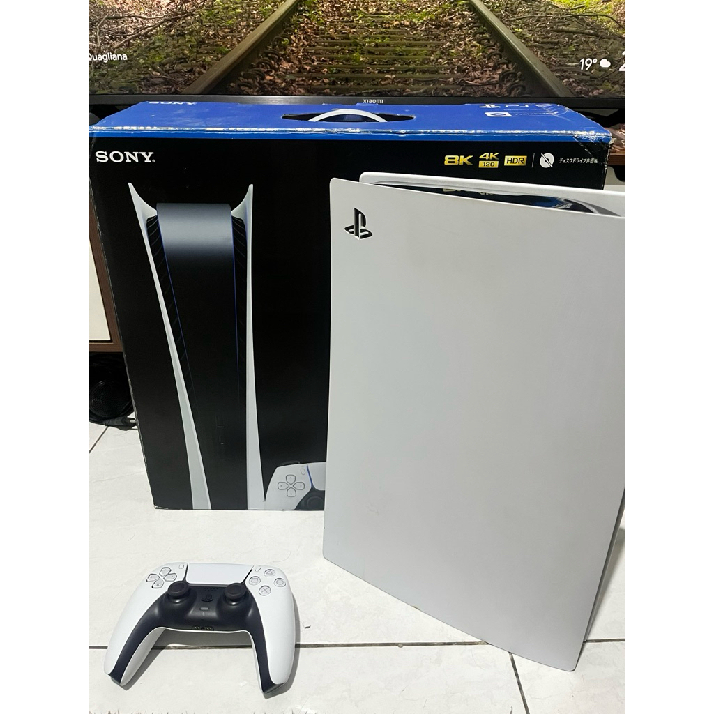 PS 5 Digital + Bonus Game