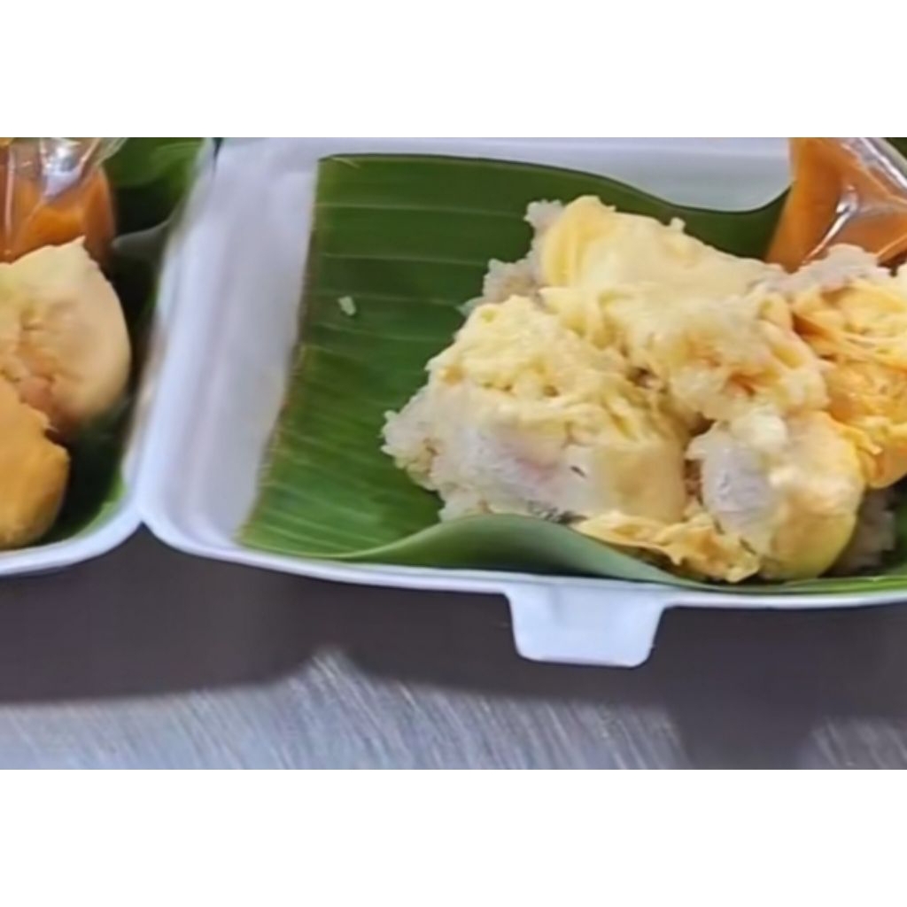 PULUT DURIAN DAN KUAH DURIAN ( KHUSUS MEDAN )