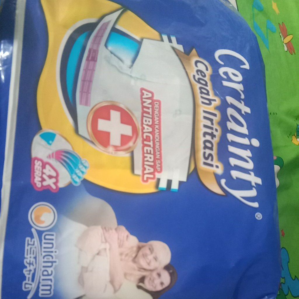 pampers dewasa perekat