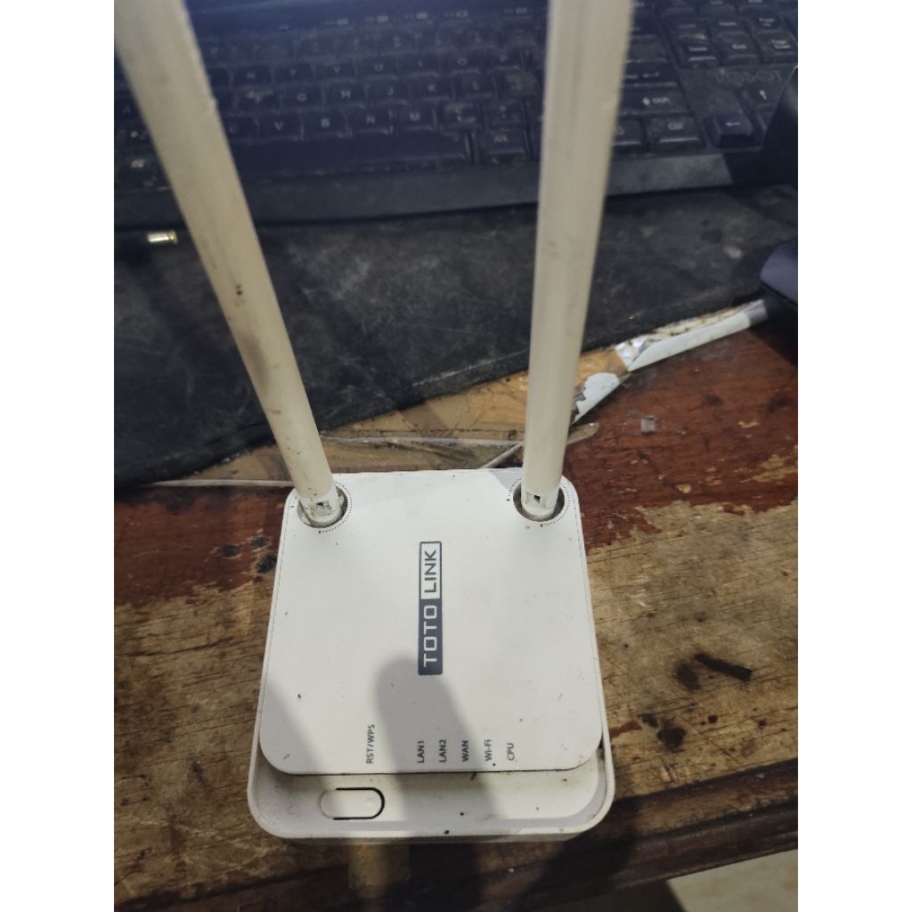 TOTOLINK N200 (Bekas)