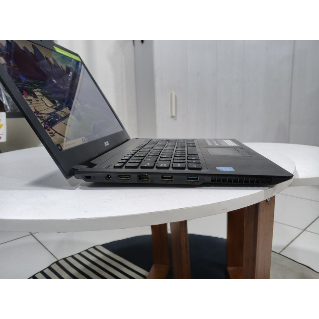 Laptop Acer one 14 laptop tangguh