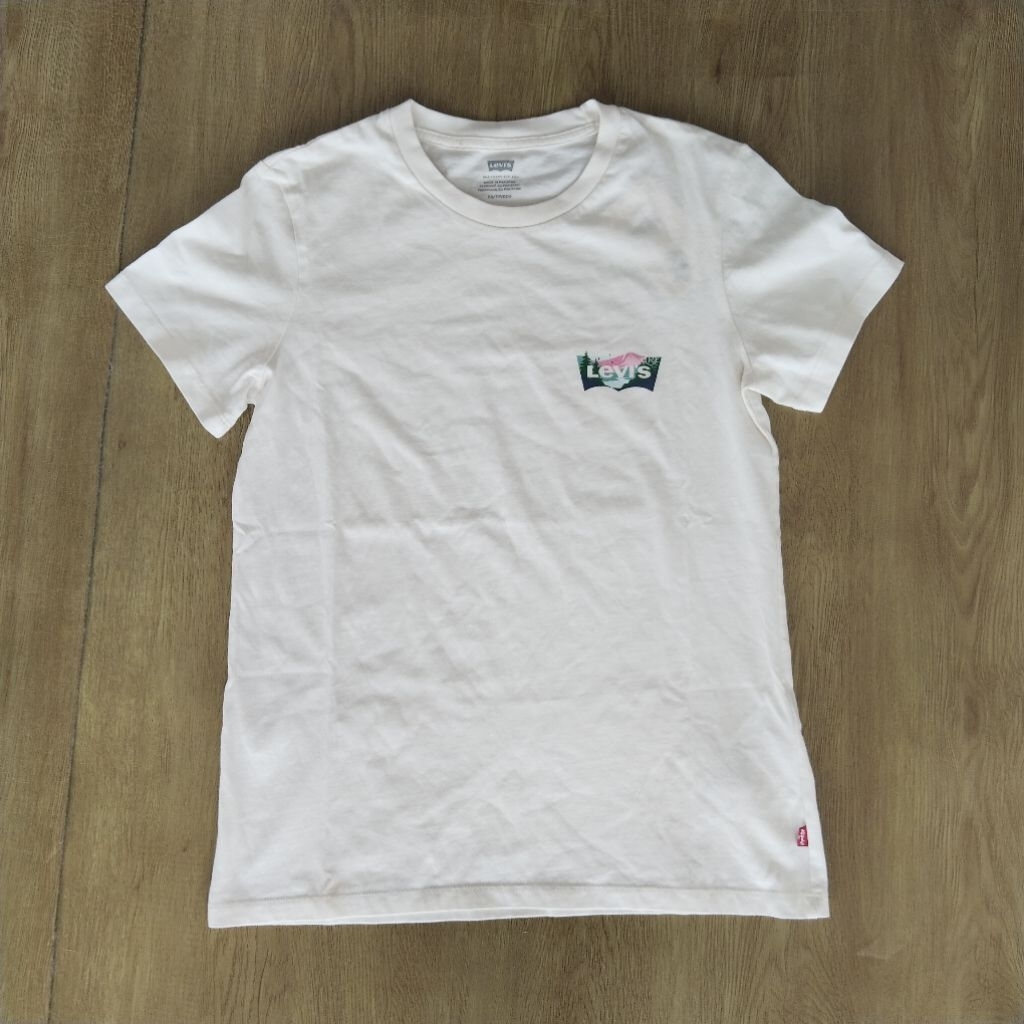 T-shirt/kaos Levis wanita Original