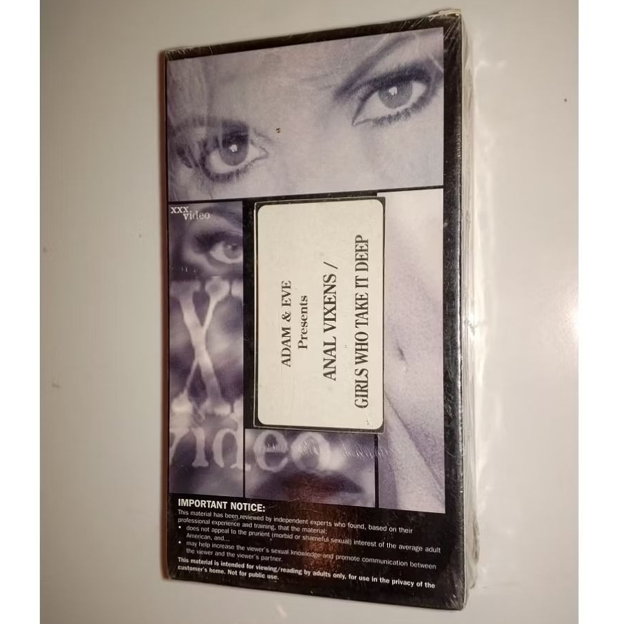 Kaset VHS Film Dewasa Segel