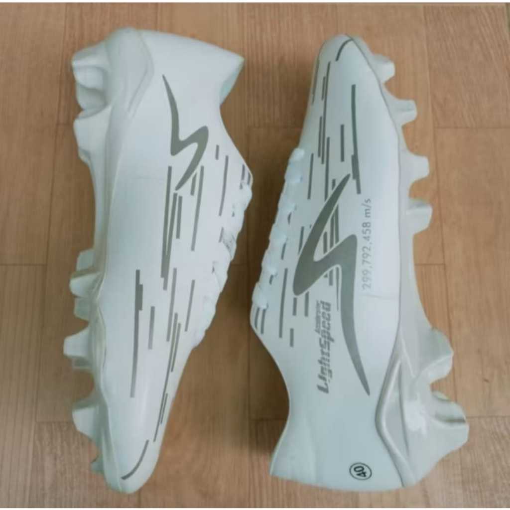 Promoo  SPECS Sepatu Bola Lightspeed Reborn White Gray Premium Sepatu Bola Specs Premium