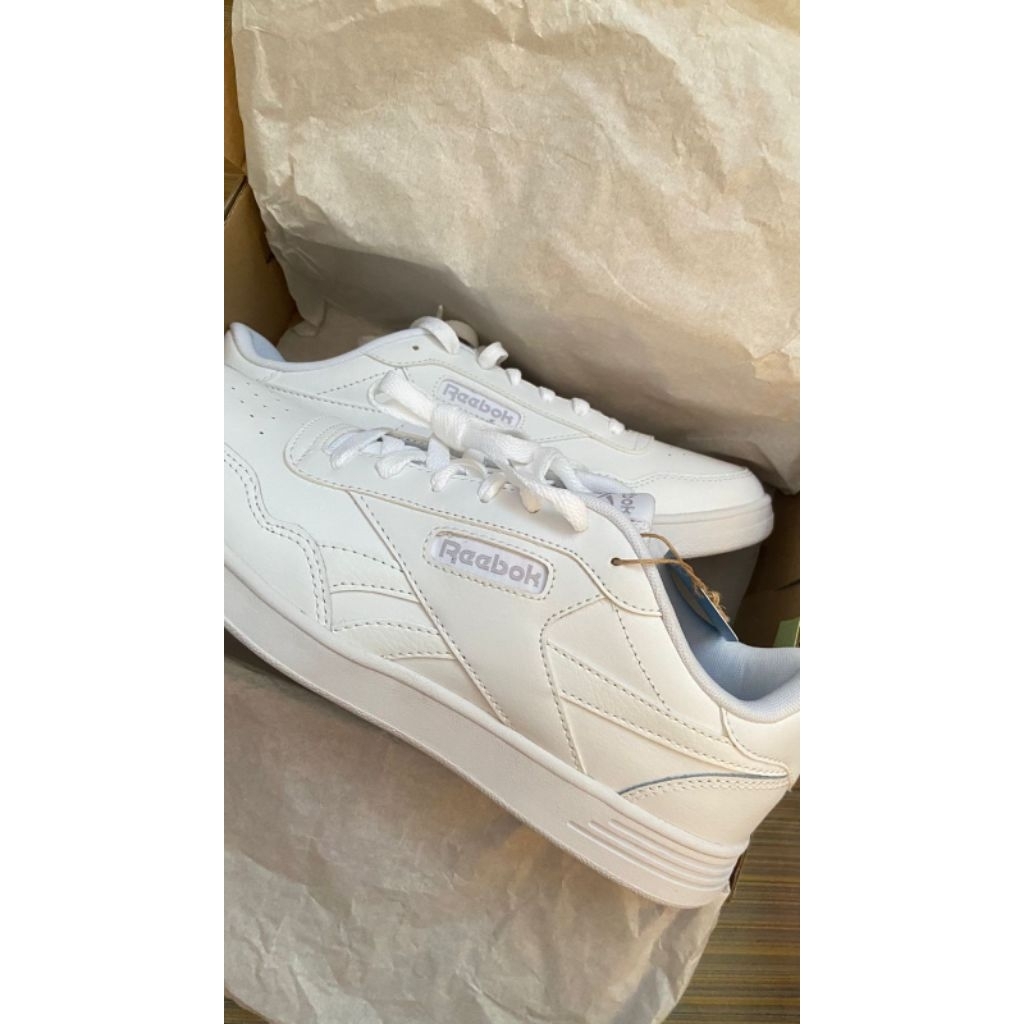 Reebok Court Advance